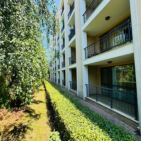 Astoria Ii 13 One Bedroom Parter Апартаменты Елените